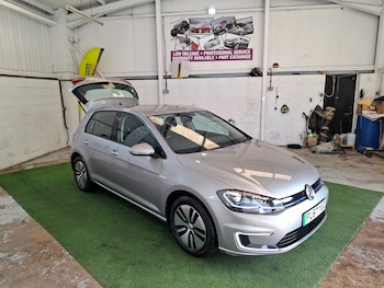 Used Volkswagen Golf 2017 for sale - 75909156: Photo