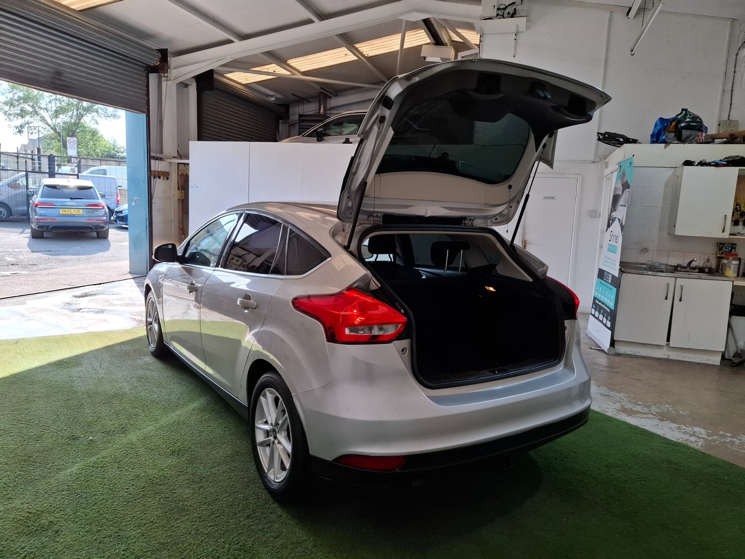 Vehicle 28