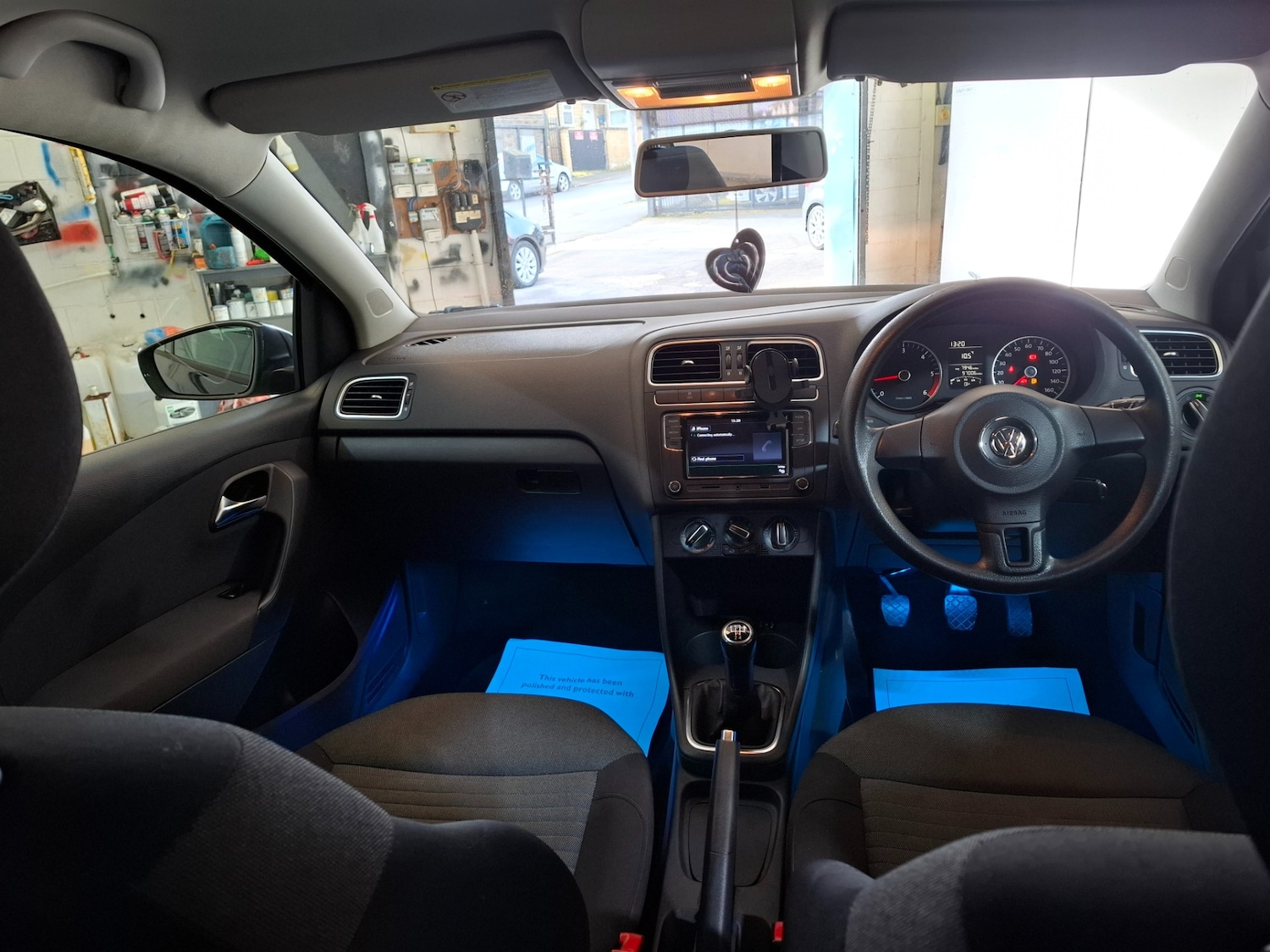 Used Volkswagen Polo 2010 for sale - 77720574: Photo 15