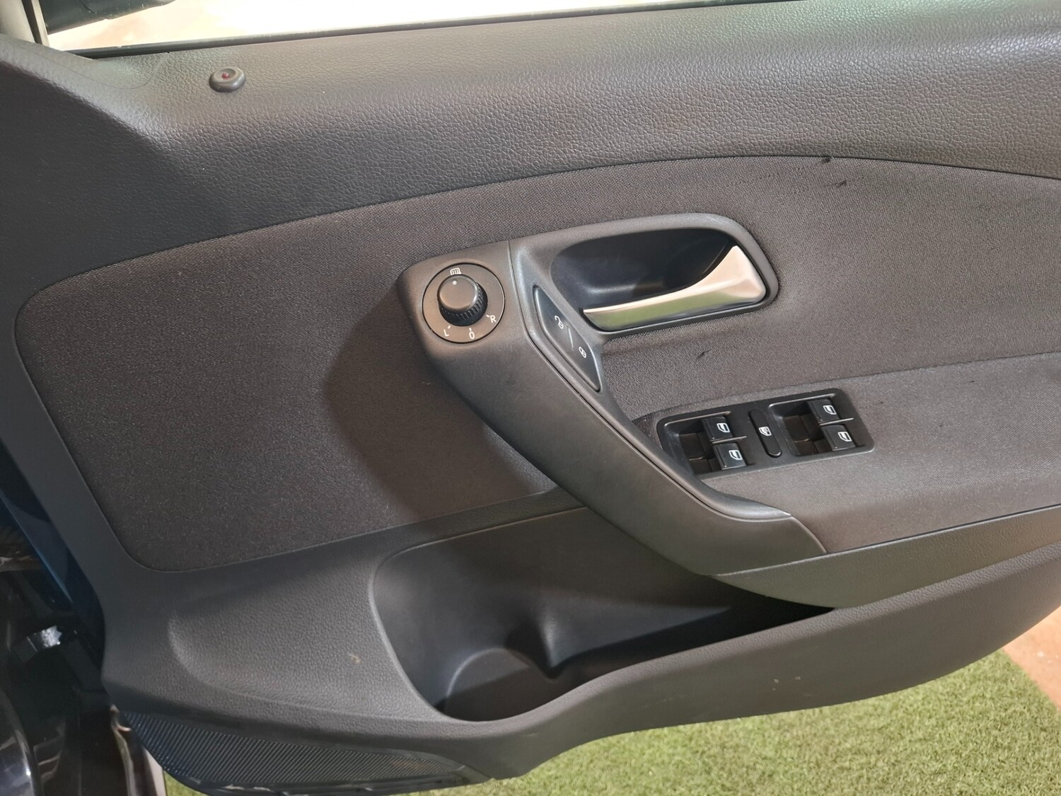 Used Volkswagen Polo 2010 for sale - 77720574: Photo 18