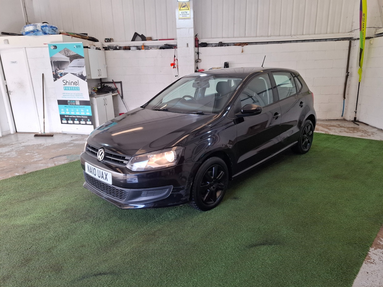 Used Volkswagen Polo 2010 for sale - 77720574: Photo 2