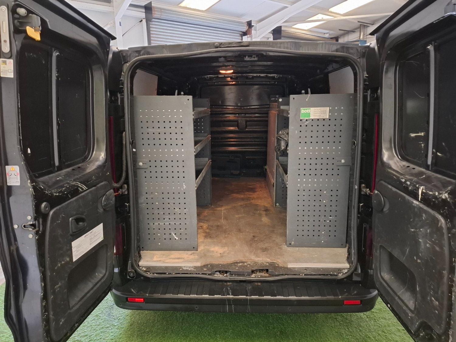 Used Vauxhall Vivaro 2018 for sale - 77530543: Photo 10