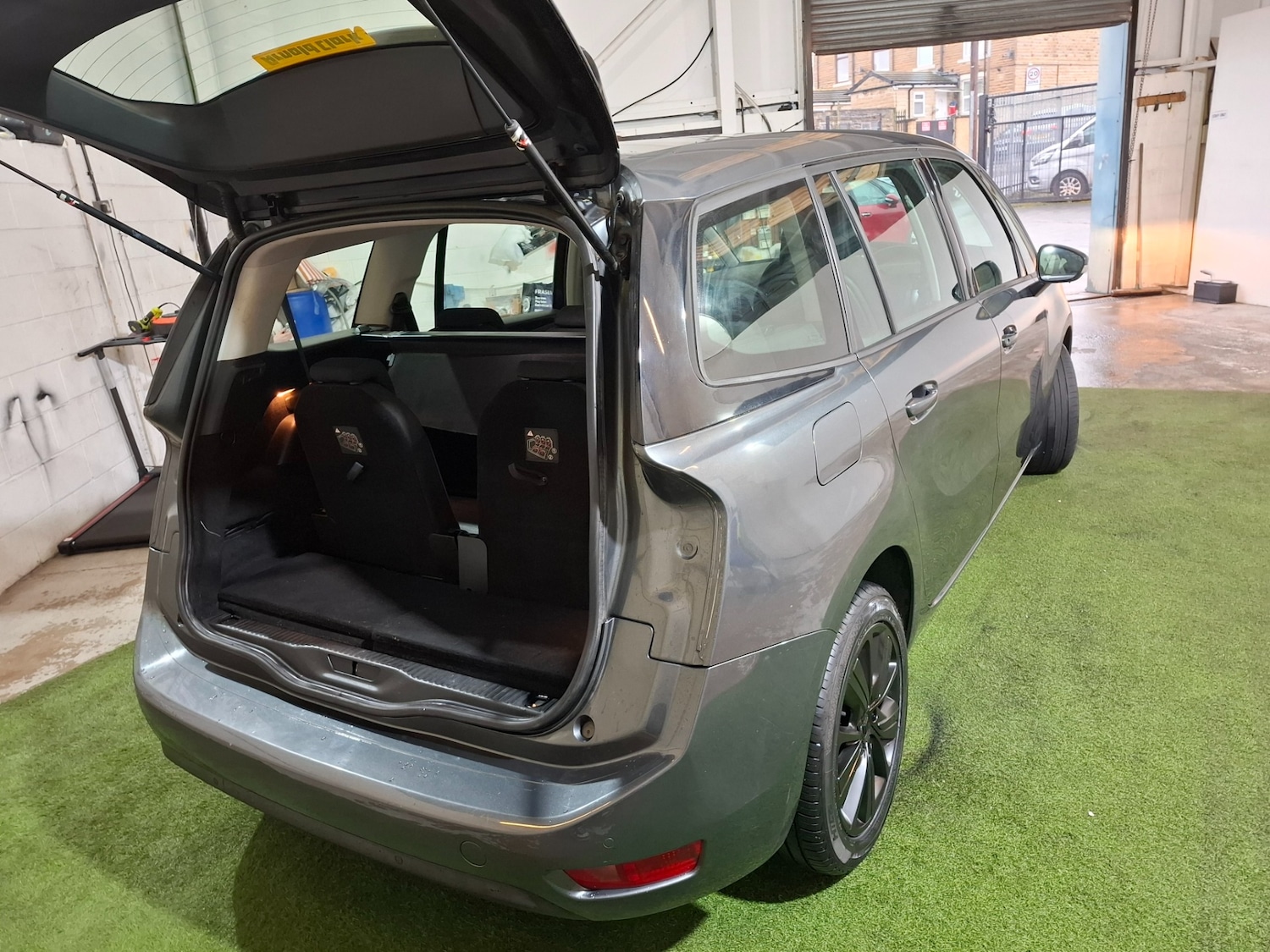 Used Citroen C4 Grand Picasso 2015 for sale - 77285978: Photo 14