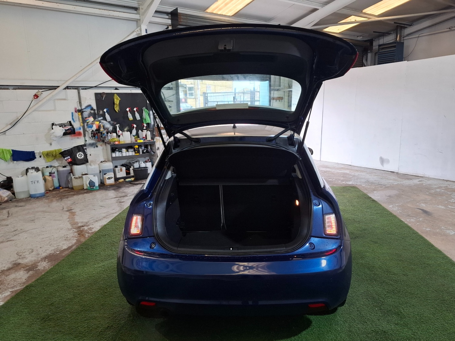 Used Audi A1 2014 for sale - 77676426: Photo 5