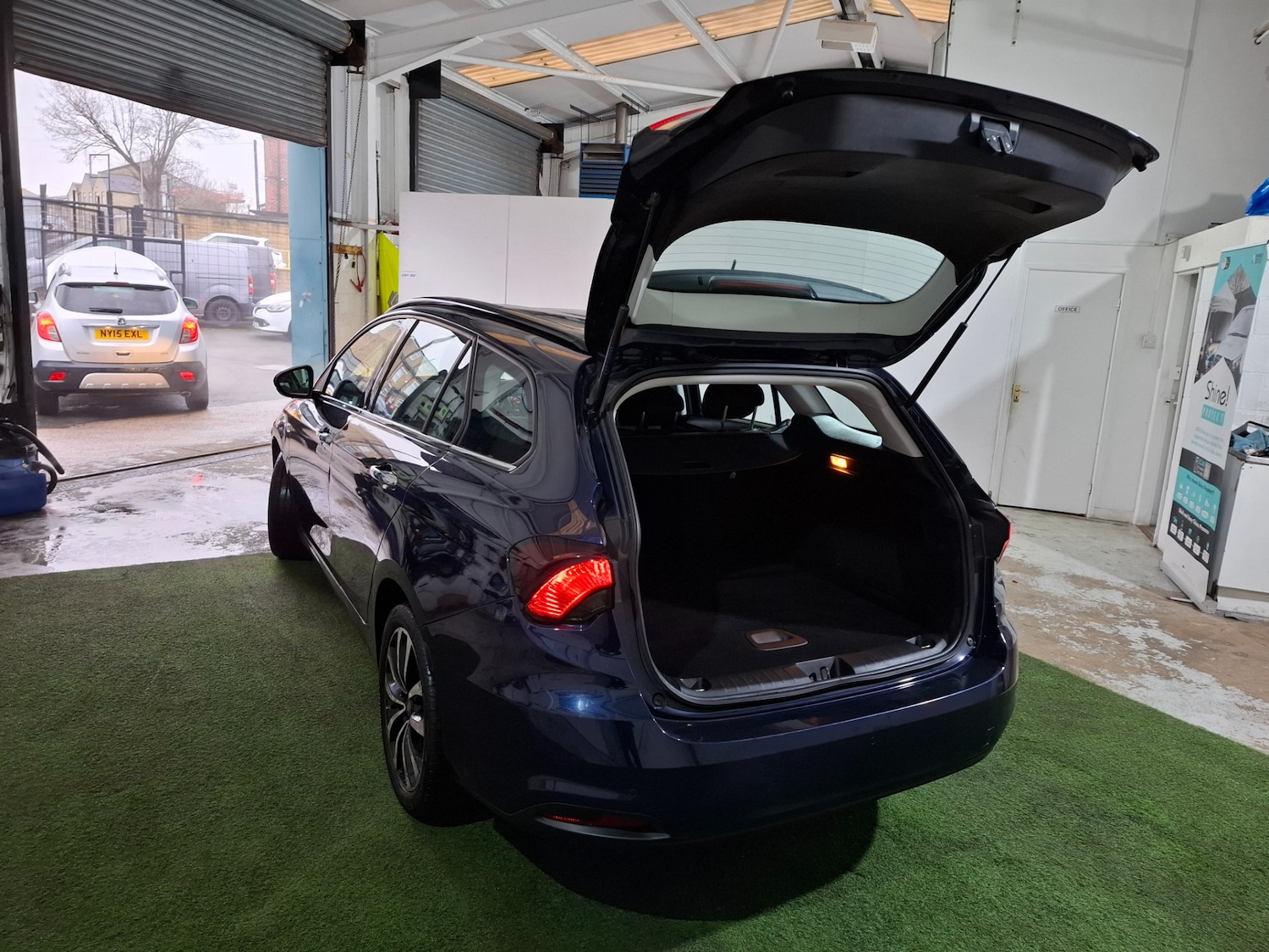 Vehicle 28