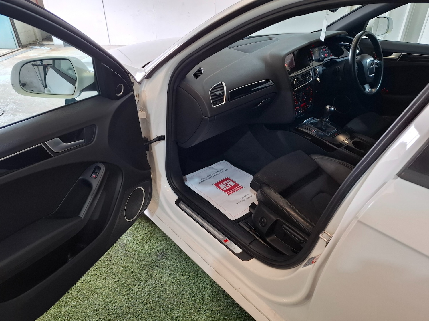 Used Audi A4 2012 for sale - 77846535: Photo 12