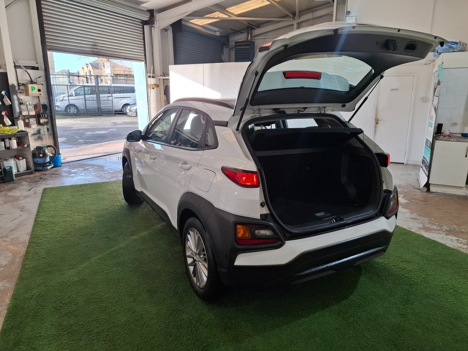 Used Hyundai KONA 2019 for sale - 77125104: Photo 11