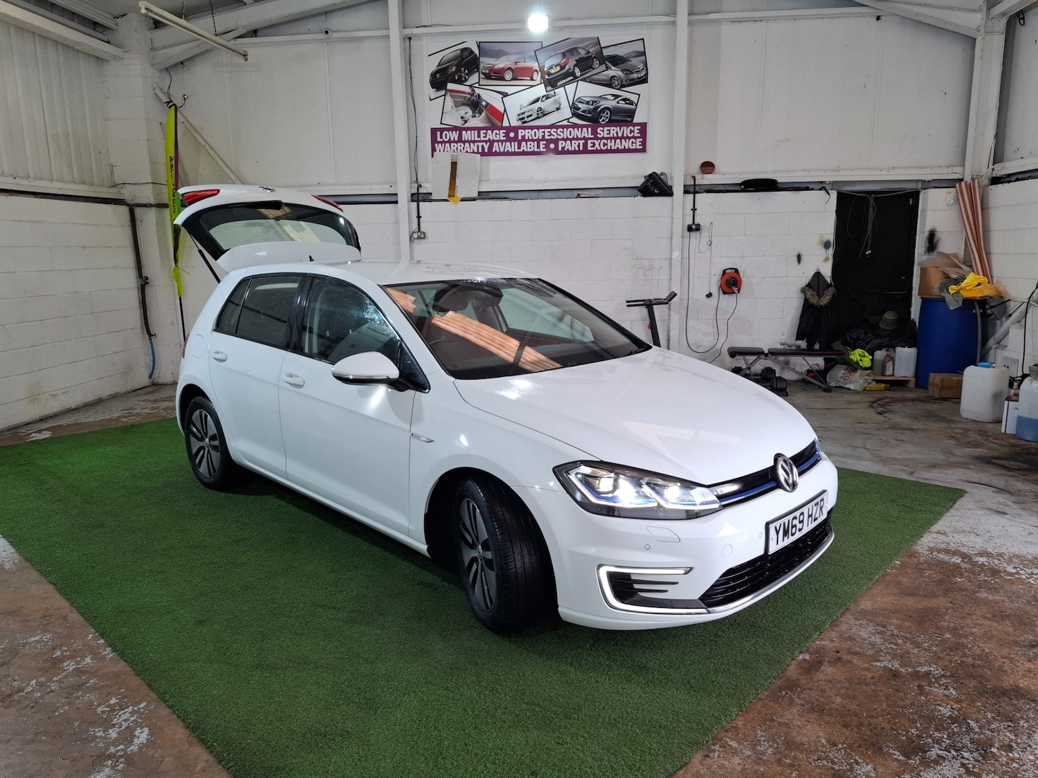 Used Volkswagen Golf 2019 for sale - 76547710: Photo 24