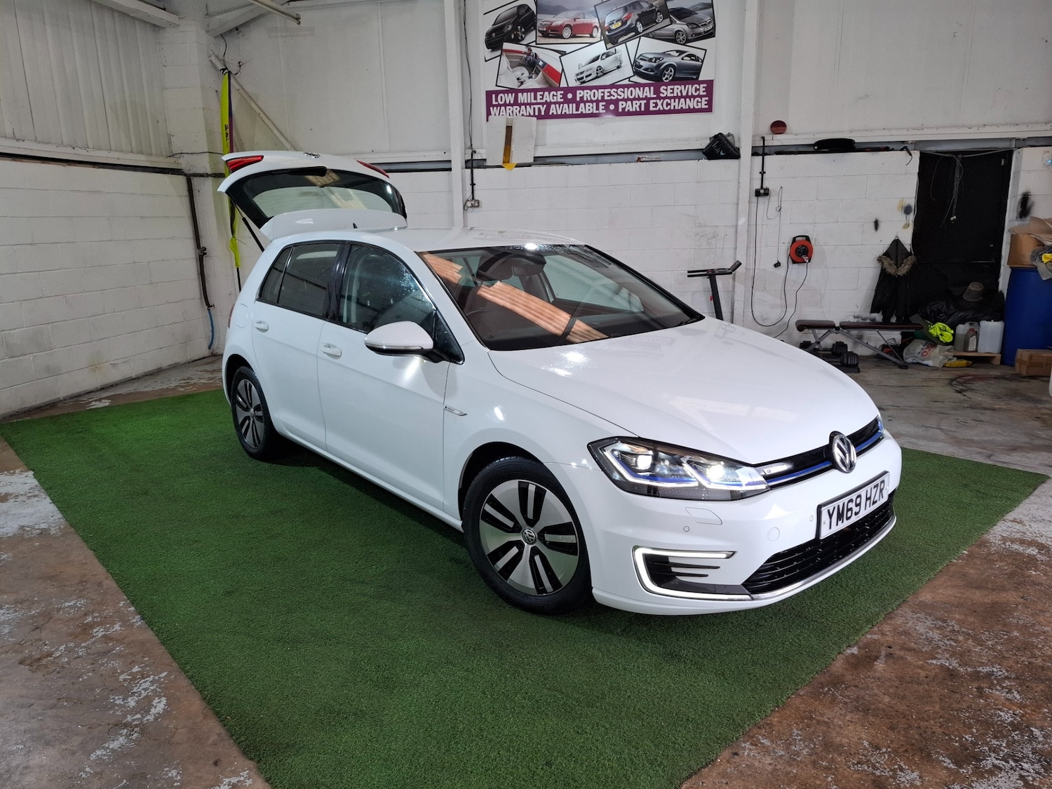 Used Volkswagen Golf 2019 for sale - 76547710: Photo 26