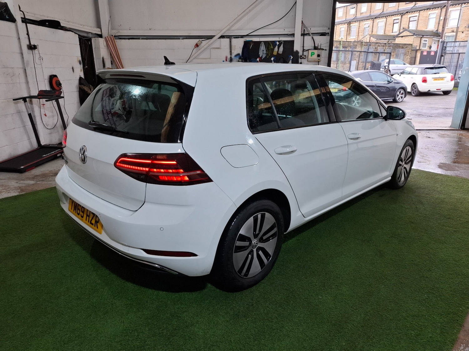 Used Volkswagen Golf 2019 for sale - 76547710: Photo 32