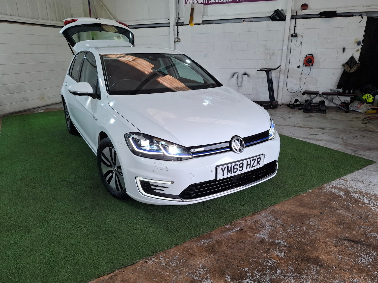 Used Volkswagen Golf 2019 for sale - 76547710: Photo 43