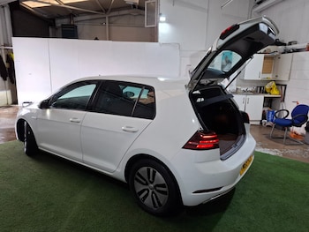 Used Volkswagen Golf 2019 for sale - 76547710: Photo