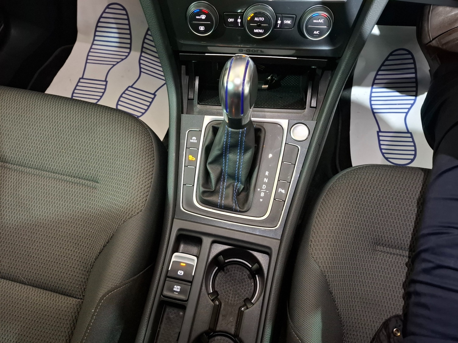 Used Volkswagen Golf 2019 for sale - 76547710: Photo 9