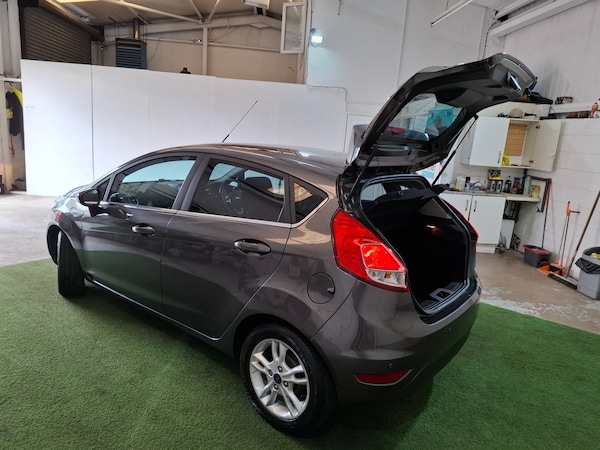 Used Ford Fiesta 2017 for sale - 75120902: Photo 16