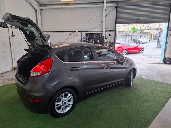 Used Ford Fiesta 2017 for sale - 75120902: Photo 23