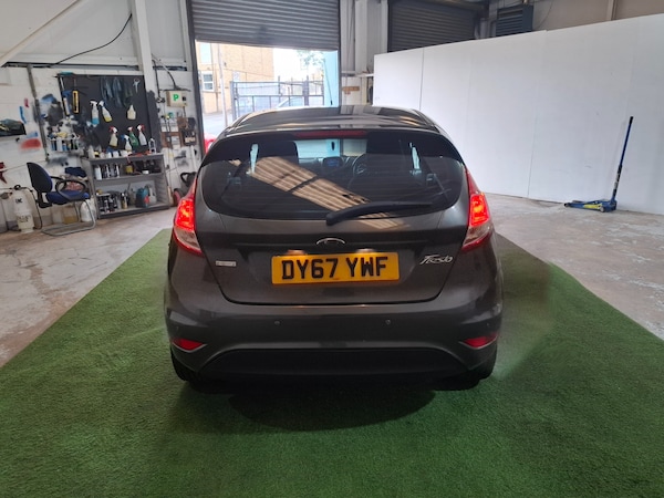 Used Ford Fiesta 2017 for sale - 75120902: Photo 6