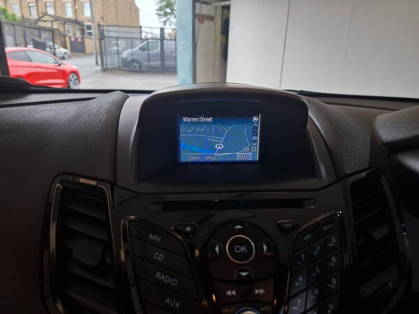 Used Ford Fiesta 2017 for sale - 75120902: Photo 9