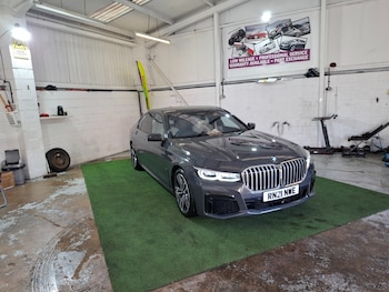 2021 (21) - 740Ld xDrive MHT 4dr Auto