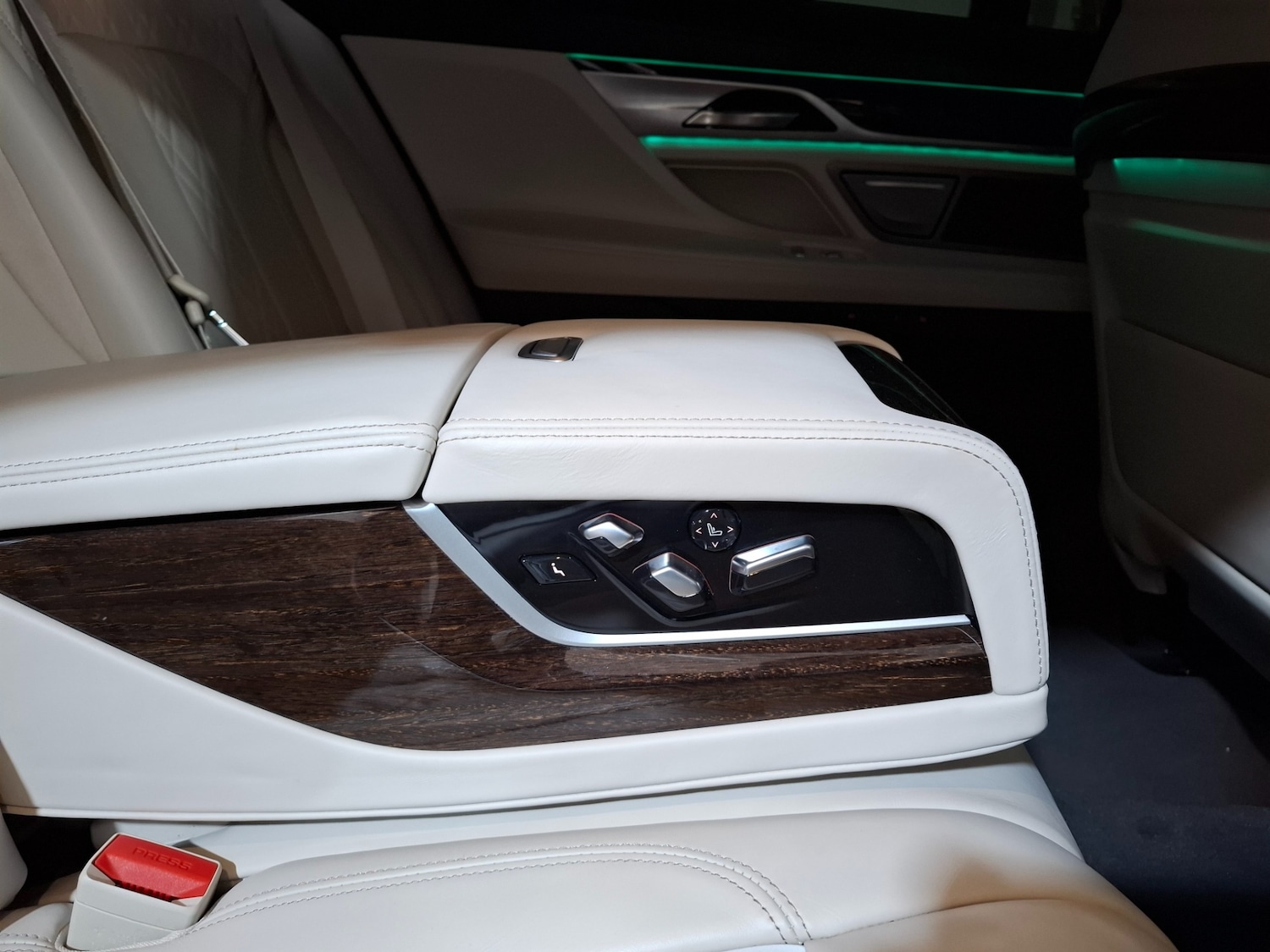 Used BMW 7 Series 2021 for sale - 77207404: Photo 29