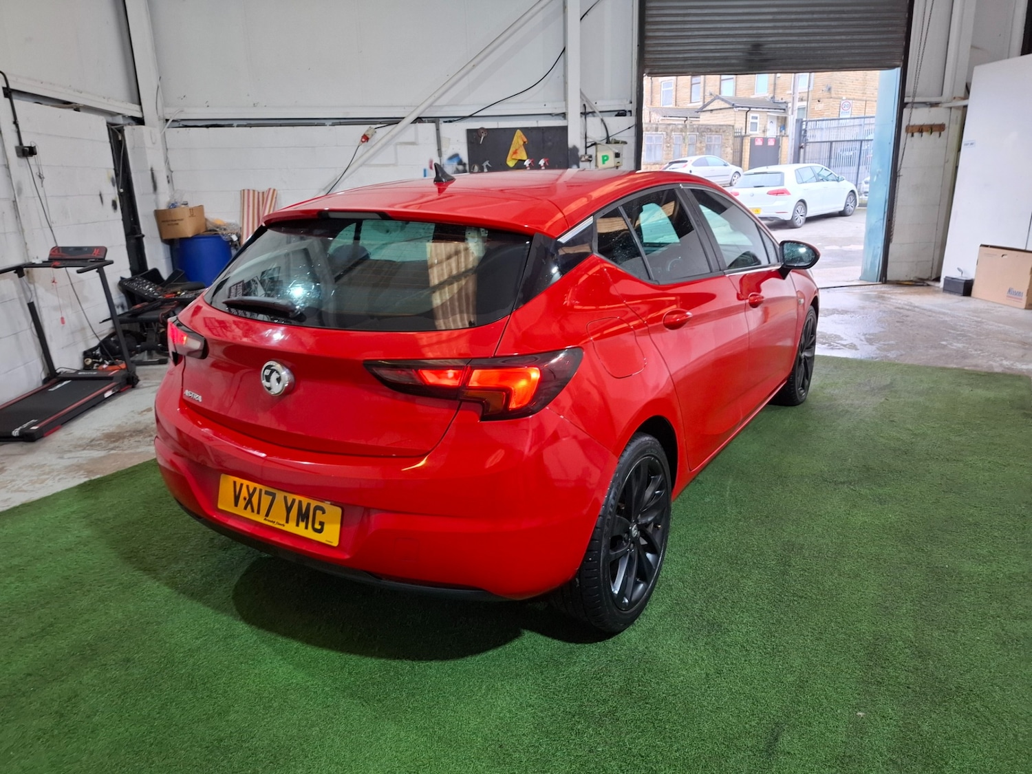 Used Vauxhall Astra 2017 for sale - 77595743: Photo 3
