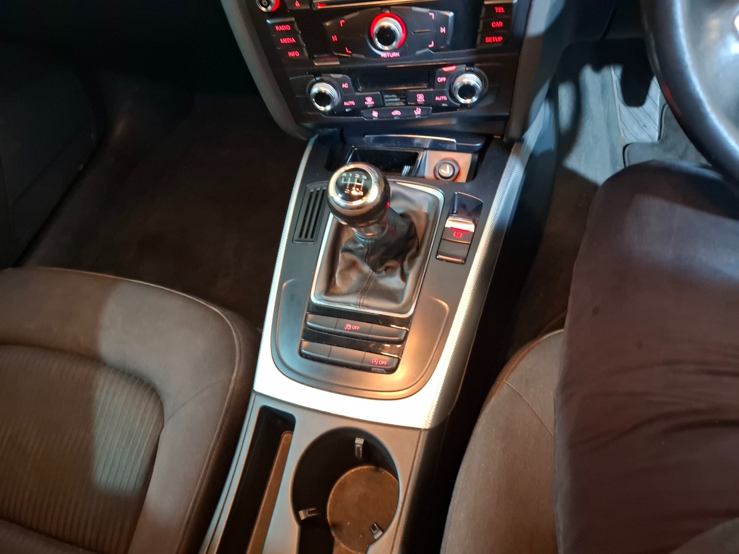 Used Audi A4 2014 for sale - 77053417: Photo 10