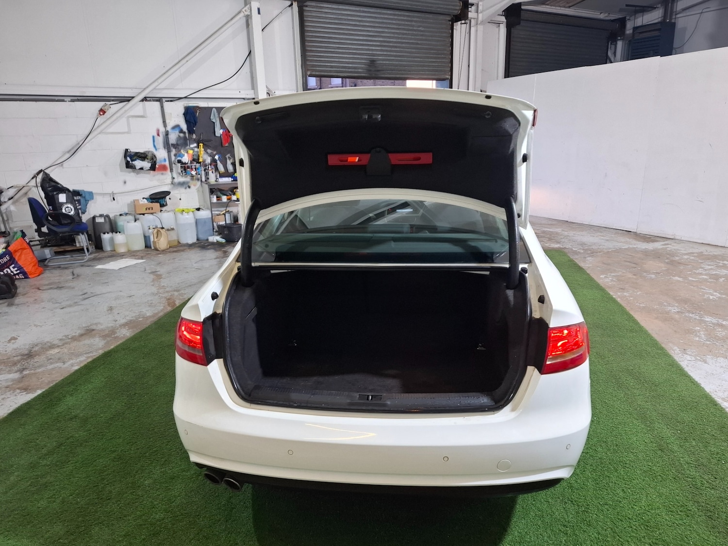 Used Audi A4 2014 for sale - 77053417: Photo 16