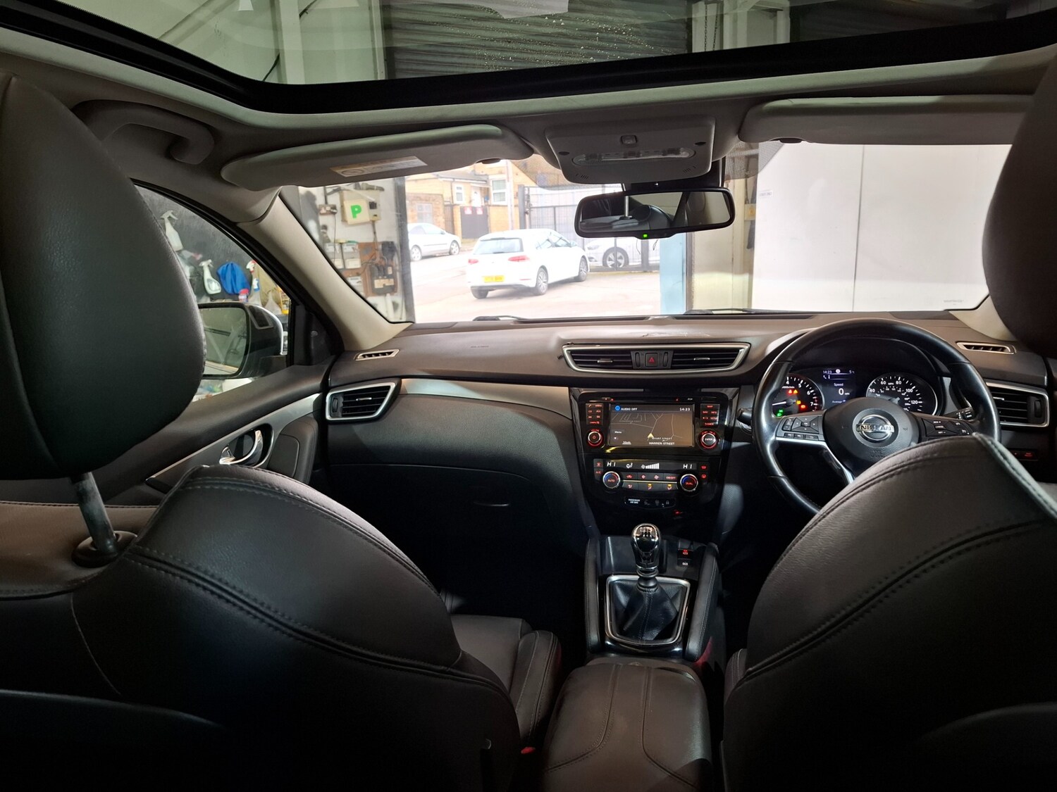 Used Nissan Qashqai 2018 for sale - 77595738: Photo 13