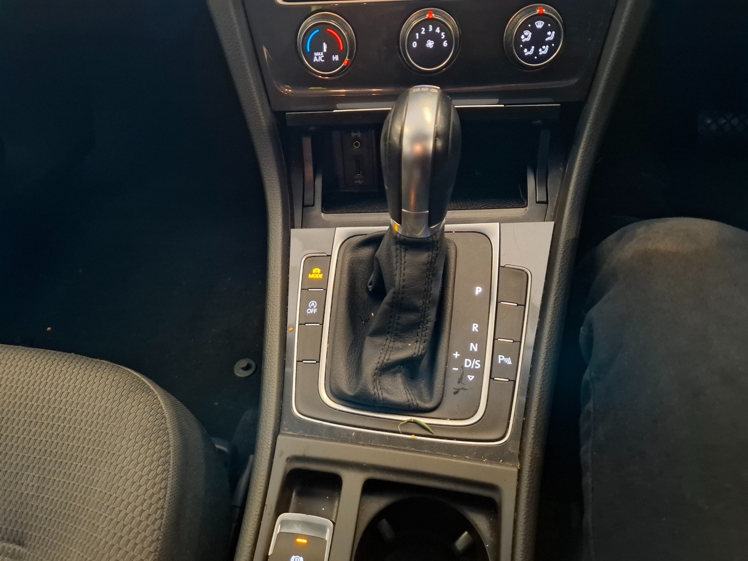 Used Volkswagen Golf 2018 for sale - 77530381: Photo 12