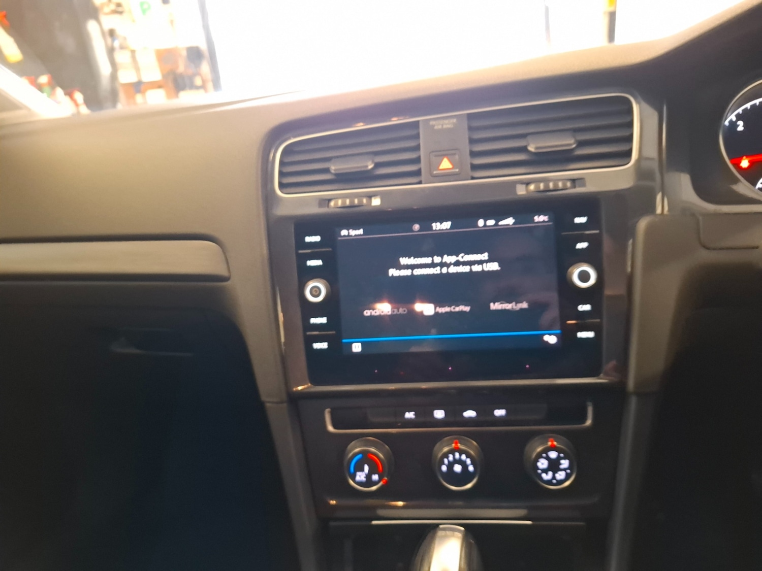 Used Volkswagen Golf 2018 for sale - 77530381: Photo 14