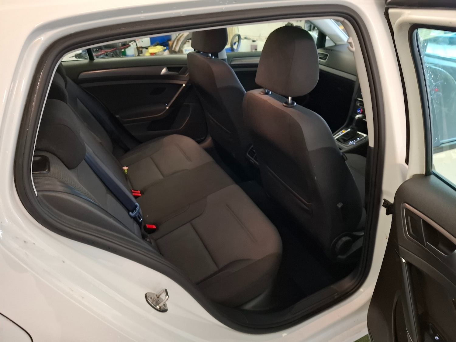 Used Volkswagen Golf 2018 for sale - 77530381: Photo 8