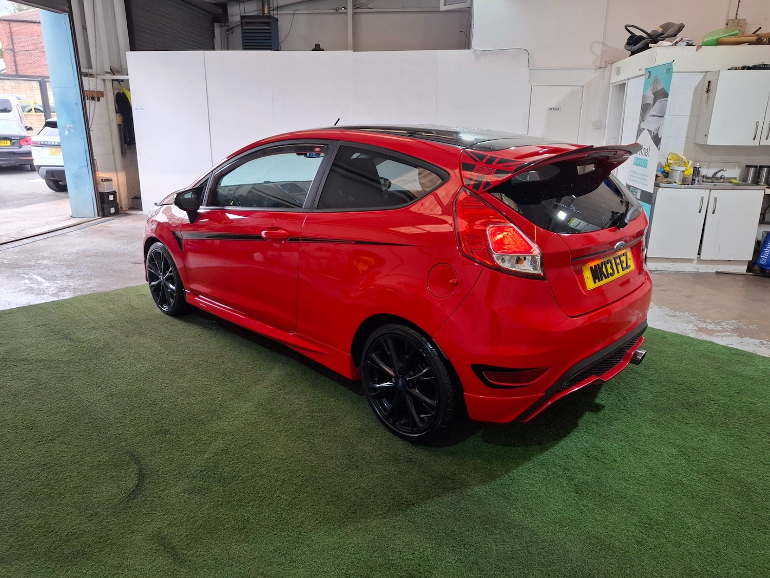 Used Ford Fiesta 2015 for sale - 76314110: Photo 19