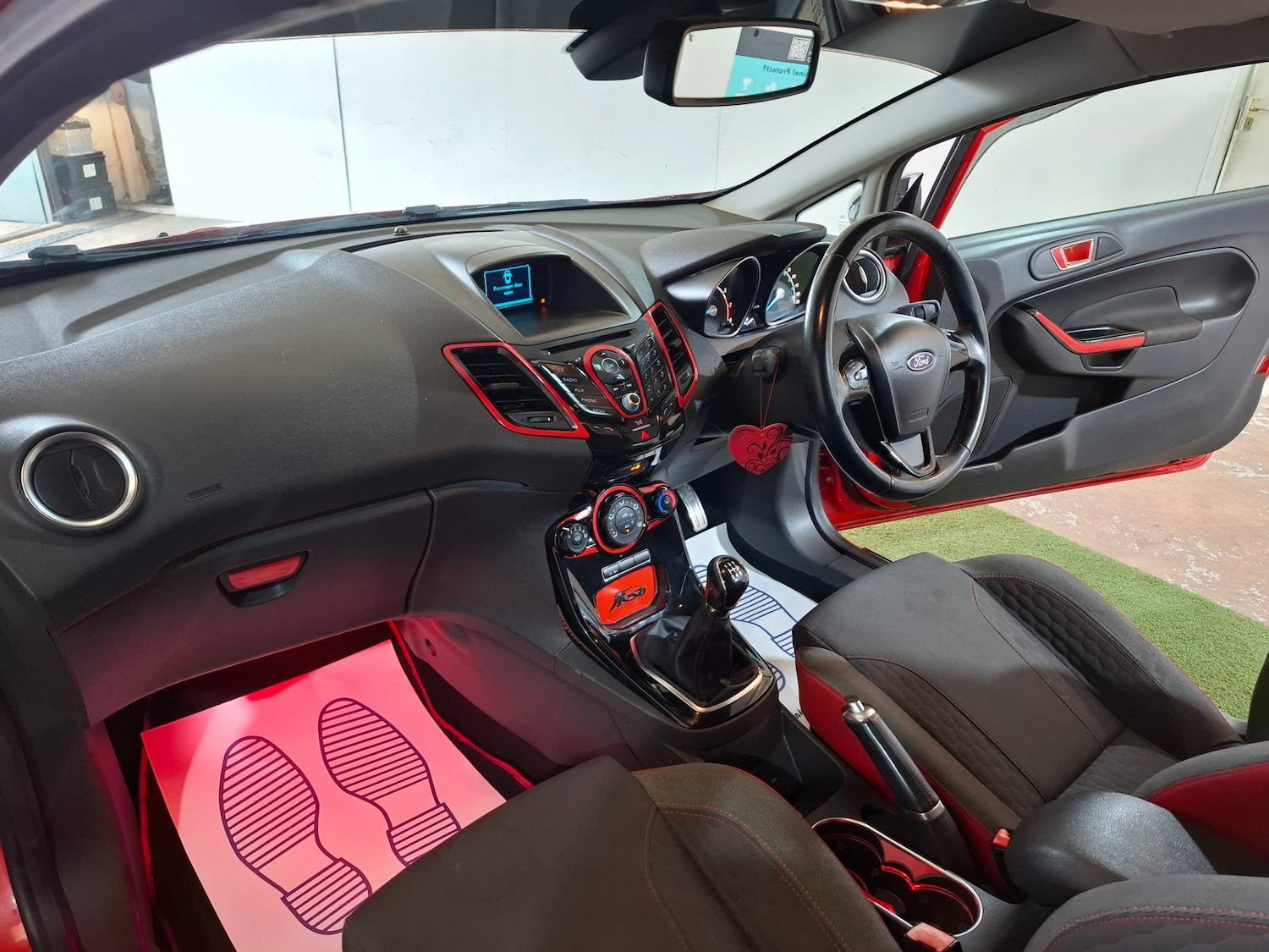 Used Ford Fiesta 2015 for sale - 76314110: Photo 20