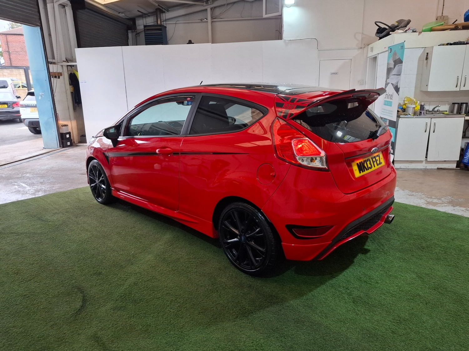 Used Ford Fiesta 2015 for sale - 76314110: Photo 28