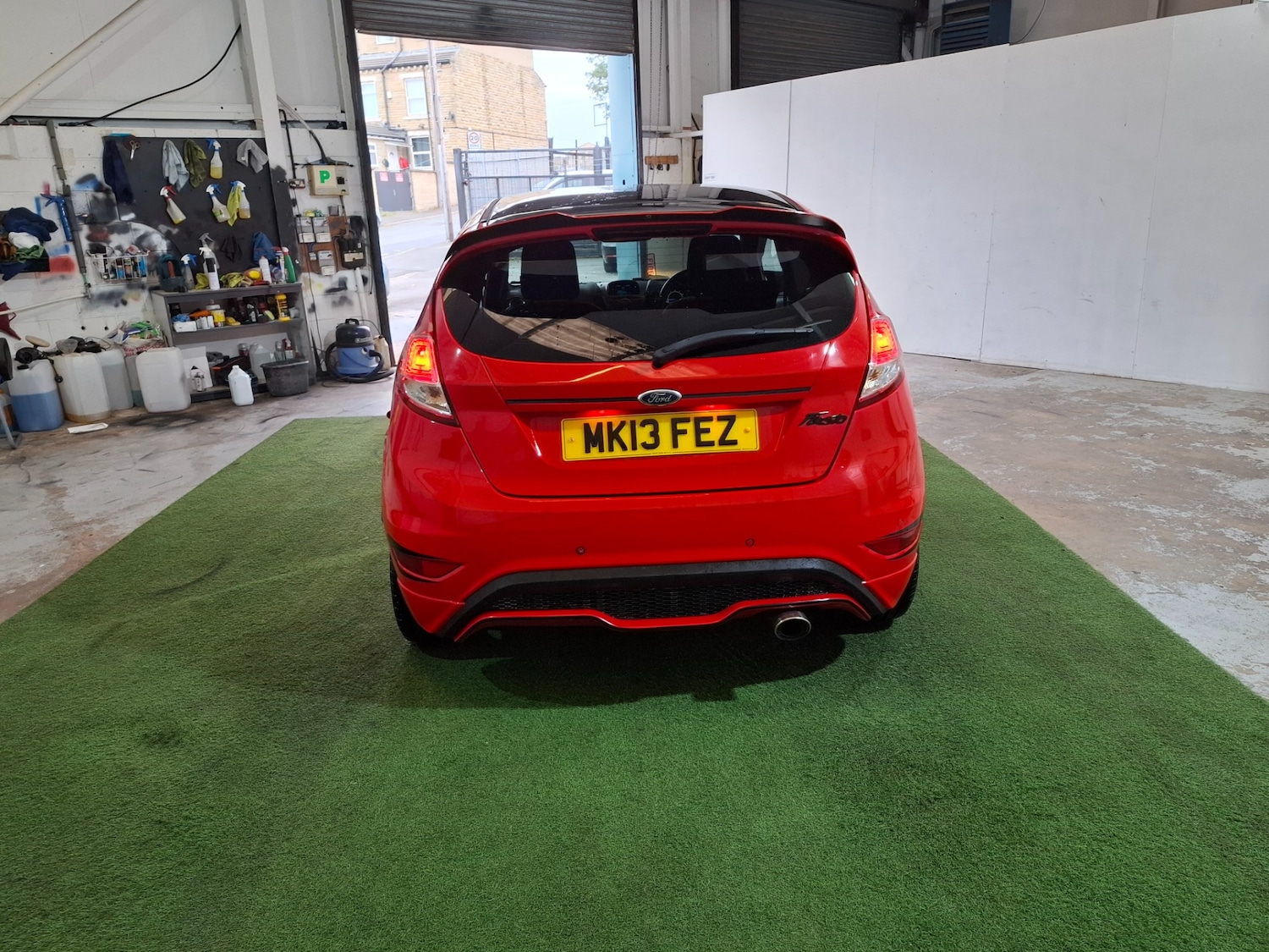 Used Ford Fiesta 2015 for sale - 76314110: Photo 6