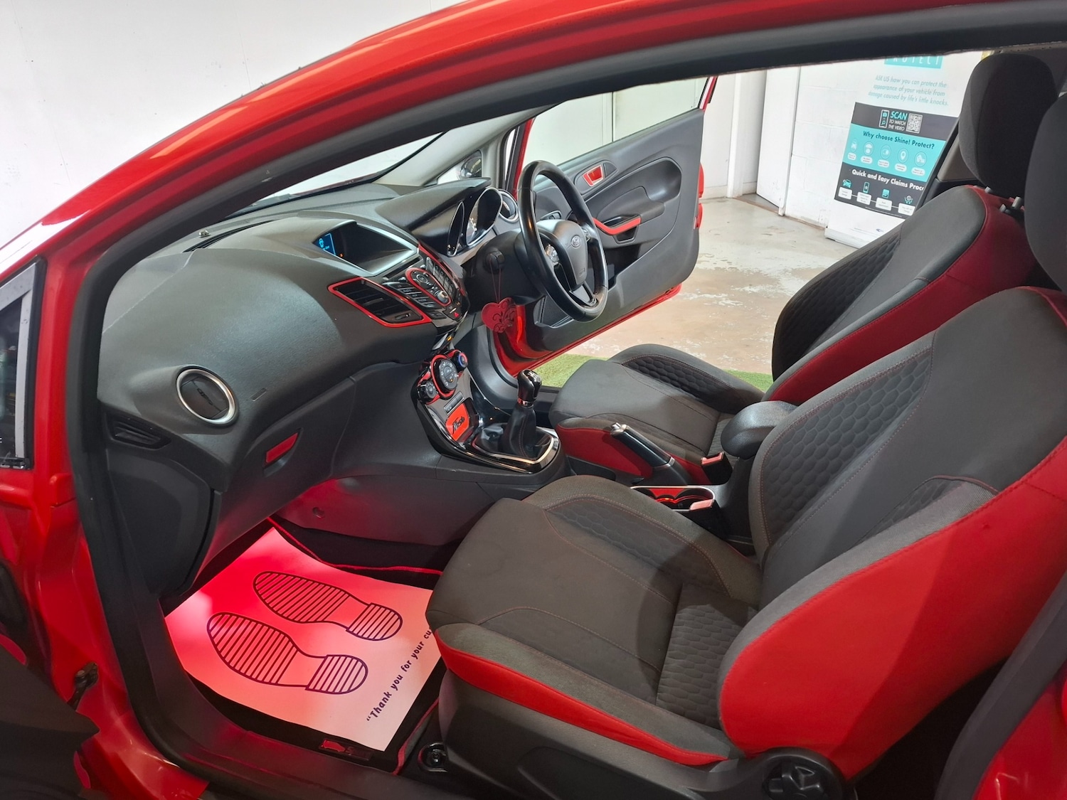 Used Ford Fiesta 2015 for sale - 76314110: Photo 7