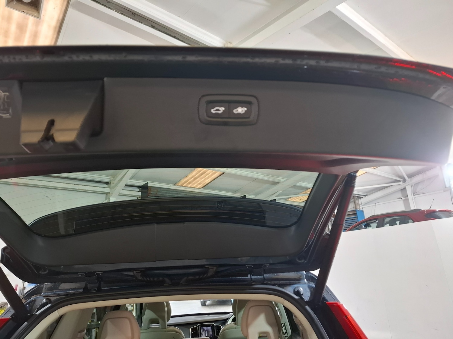 Used Volvo XC90 2019 for sale - 76770262: Photo 10