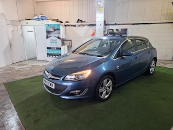 Used Vauxhall Astra 2014 for sale - 77495040: Photo