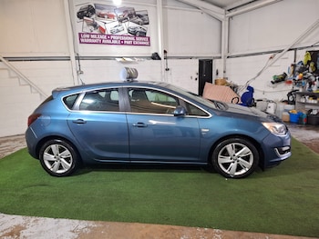 Used Vauxhall Astra 2014 for sale - 77495040: Photo