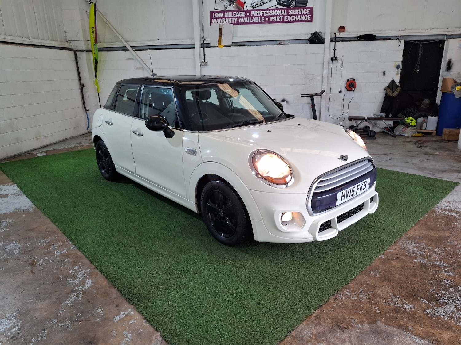 Used MINI Hatch 2015 for sale - 76547614: Photo 1