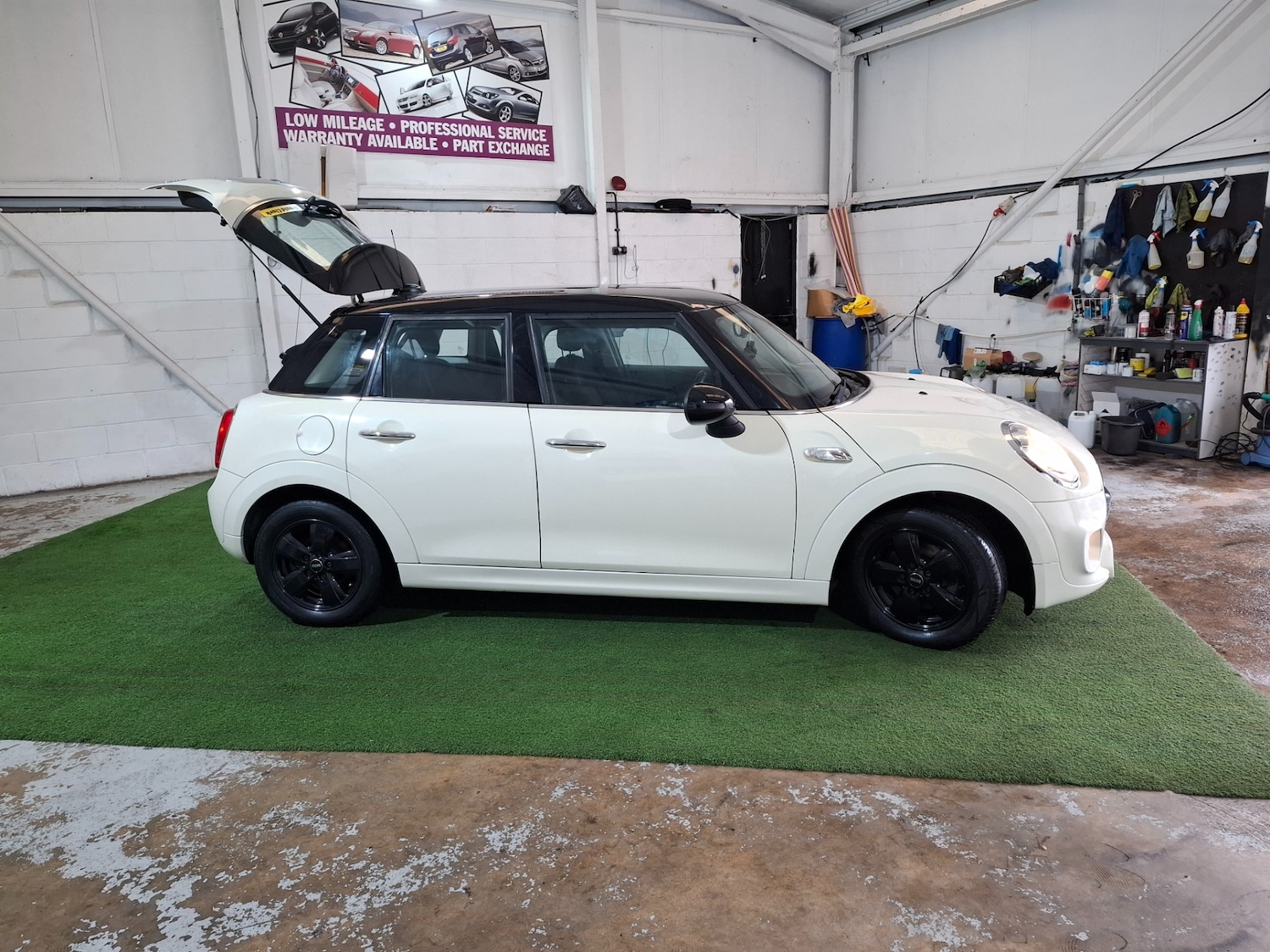 Used MINI Hatch 2015 for sale - 76547614: Photo 11