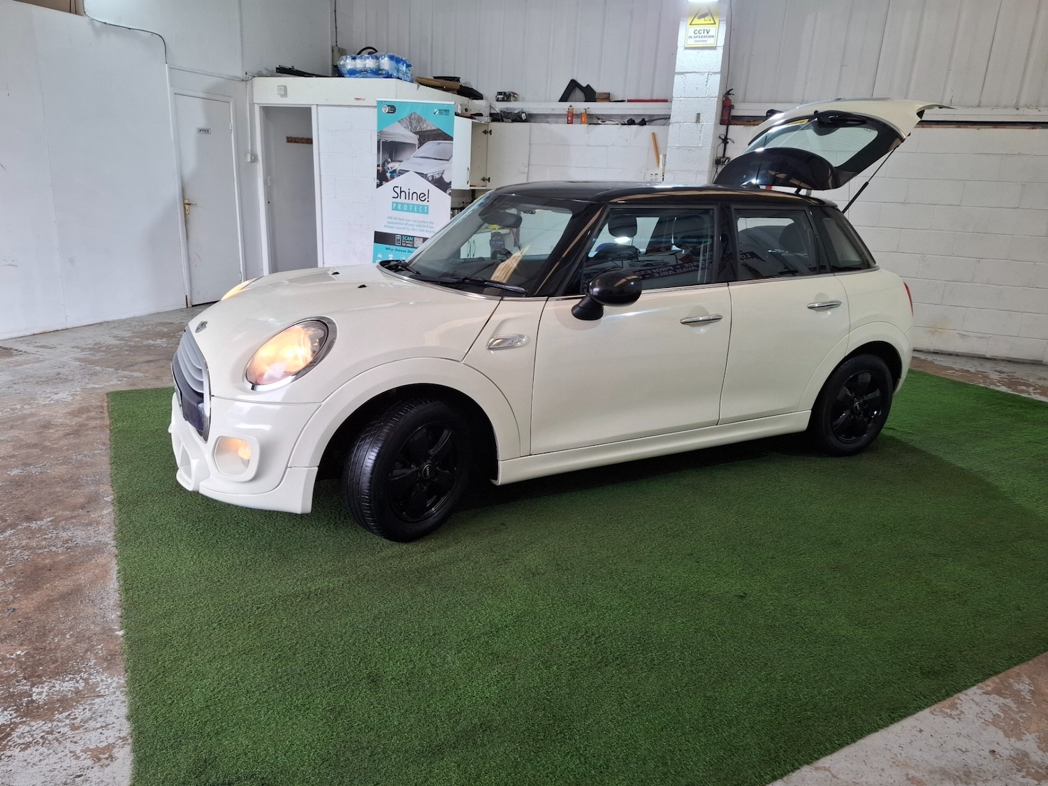 Used MINI Hatch 2015 for sale - 76547614: Photo 17