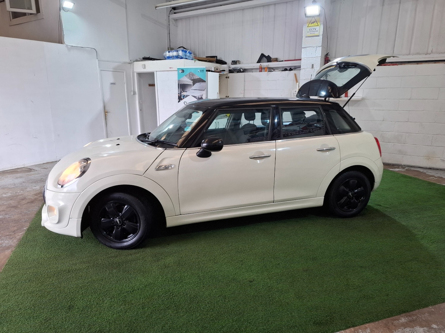 Used MINI Hatch 2015 for sale - 76547614: Photo 22