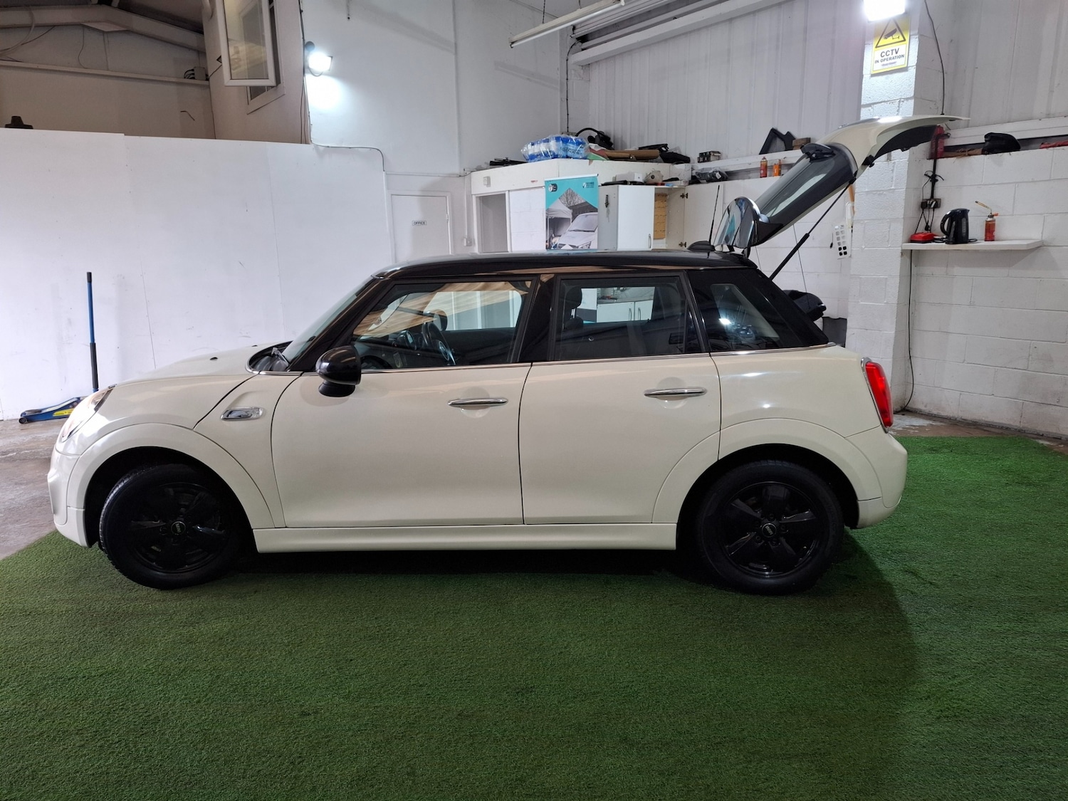 Used MINI Hatch 2015 for sale - 76547614: Photo 36