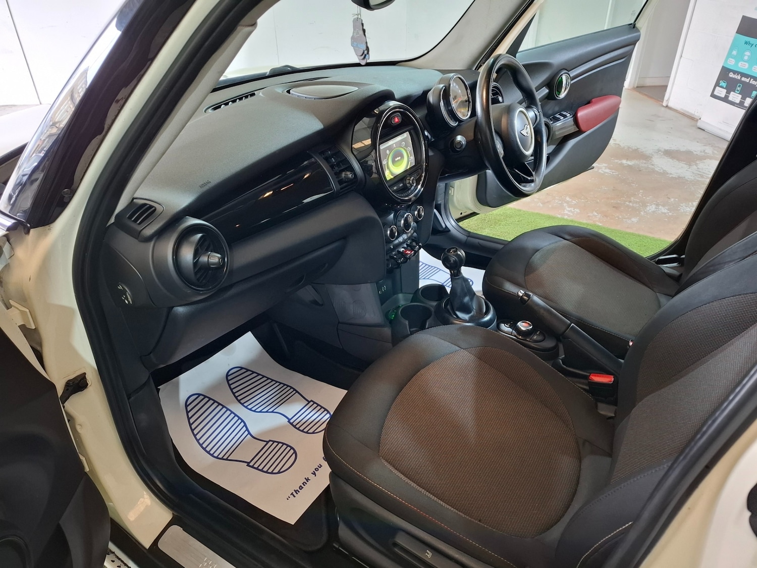 Used MINI Hatch 2015 for sale - 76547614: Photo 8