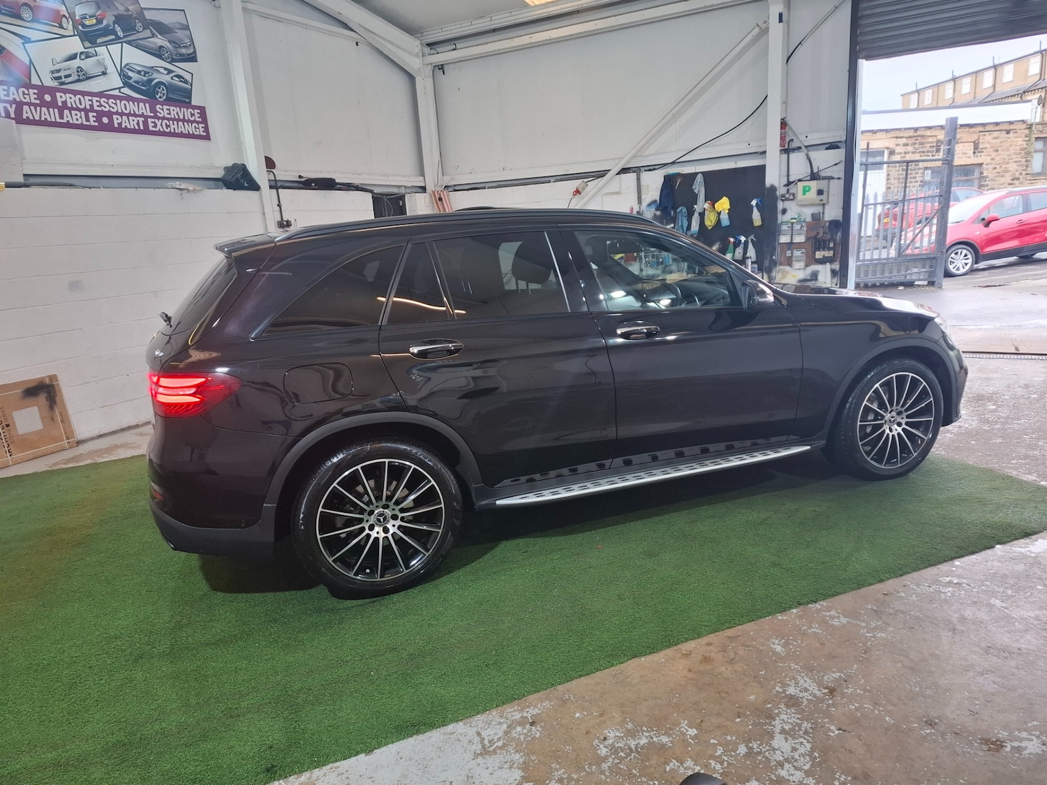 Used Mercedes-Benz GLC 2018 for sale - 76709701: Photo 16
