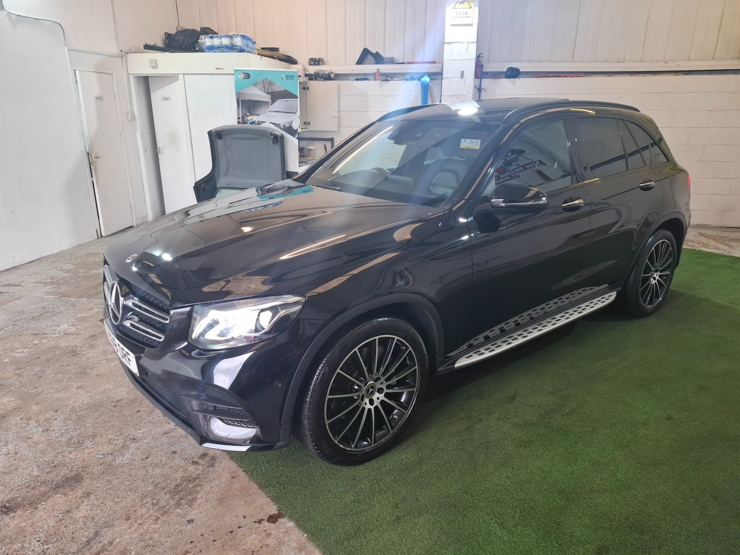 Used Mercedes-Benz GLC 2018 for sale - 76709701: Photo 21
