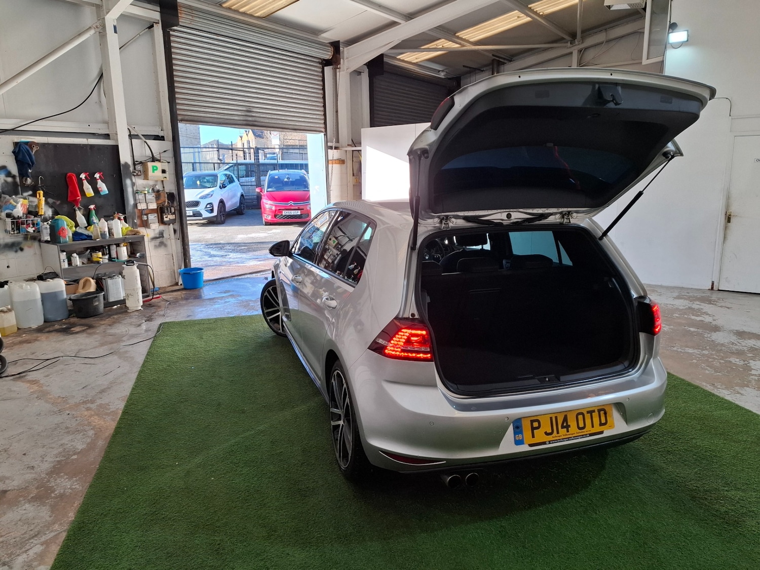 Used Volkswagen Golf 2014 for sale - 77094503: Photo 12