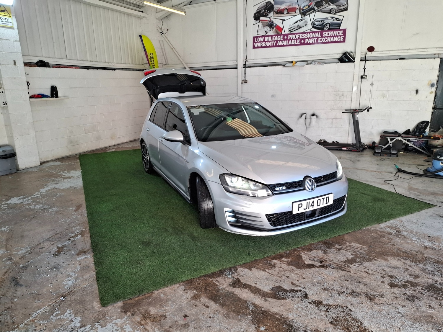 Used Volkswagen Golf 2014 for sale - 77094503: Photo 13