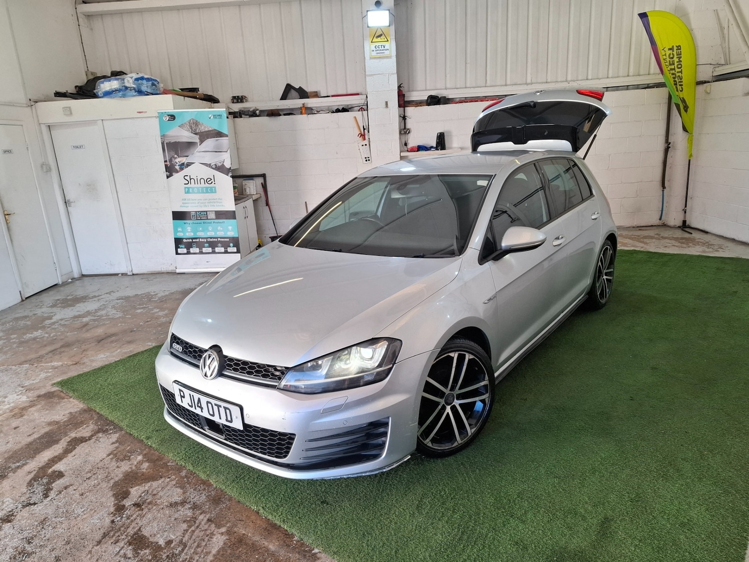 Used Volkswagen Golf 2014 for sale - 77094503: Photo 14