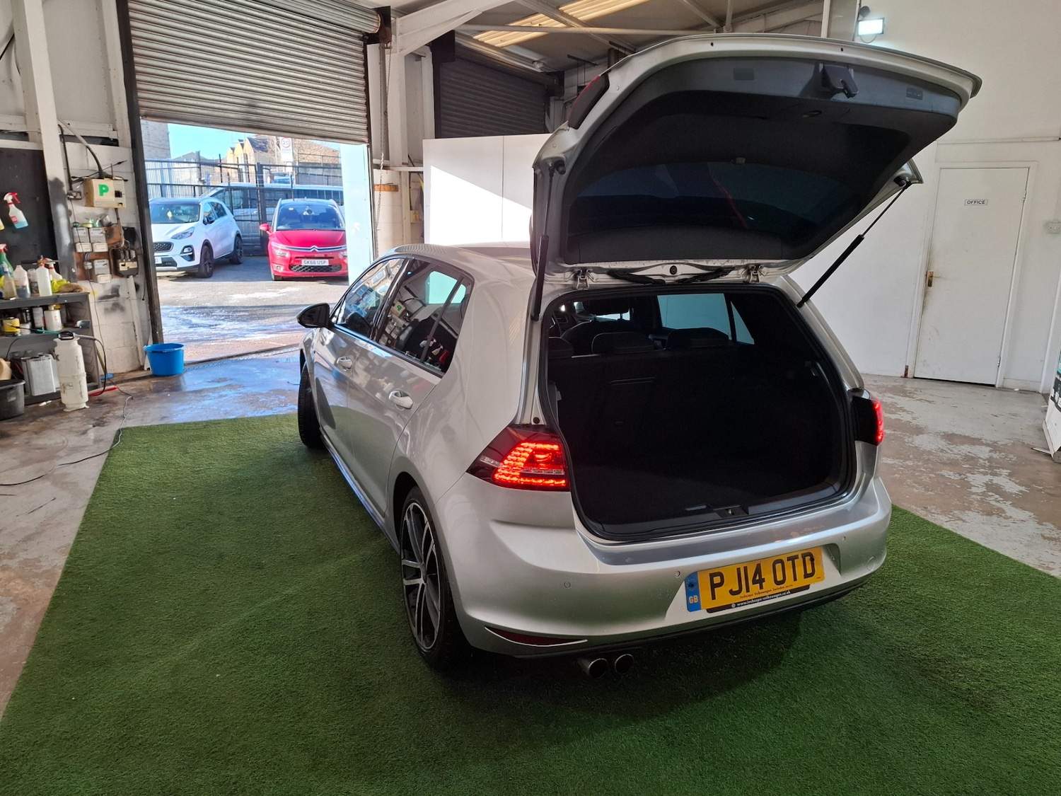 Used Volkswagen Golf 2014 for sale - 77094503: Photo 15